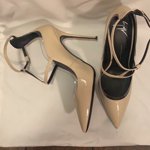 GIUSEPPE ZANOTTI nude pointed toe pumps with ankle t-strap size 40 - Picture 4 of 8